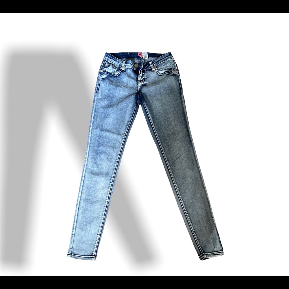 Skinny jeans